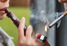 Vapen is bijna even schadelijk als sigaretten roken